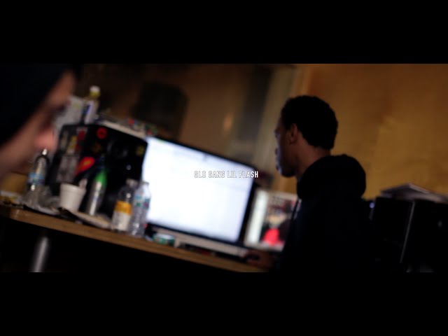 Glo Gang Lil Flash In Studio Freestyle • | Filmed By @rayymoneyyy