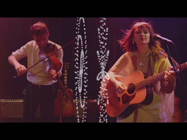 Andrew Bird & Madison Cunningham – Don’t Let Me Down Again (official Music Video)