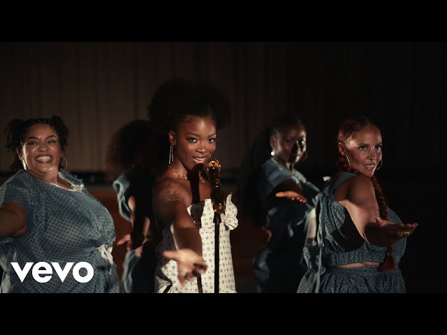 Ari Lennox – Smoke (official Music Video)