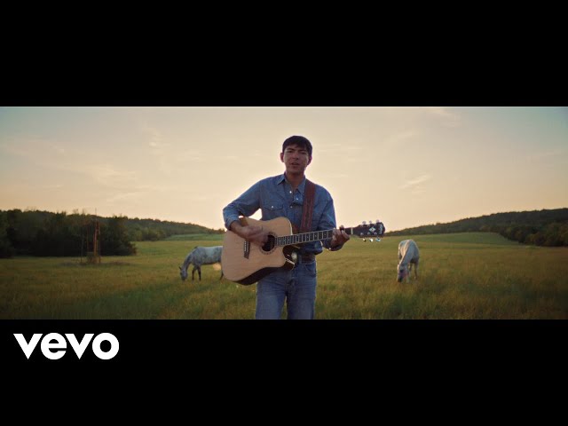 Wyatt Flores – Welcome To The Plains (official Music Video)